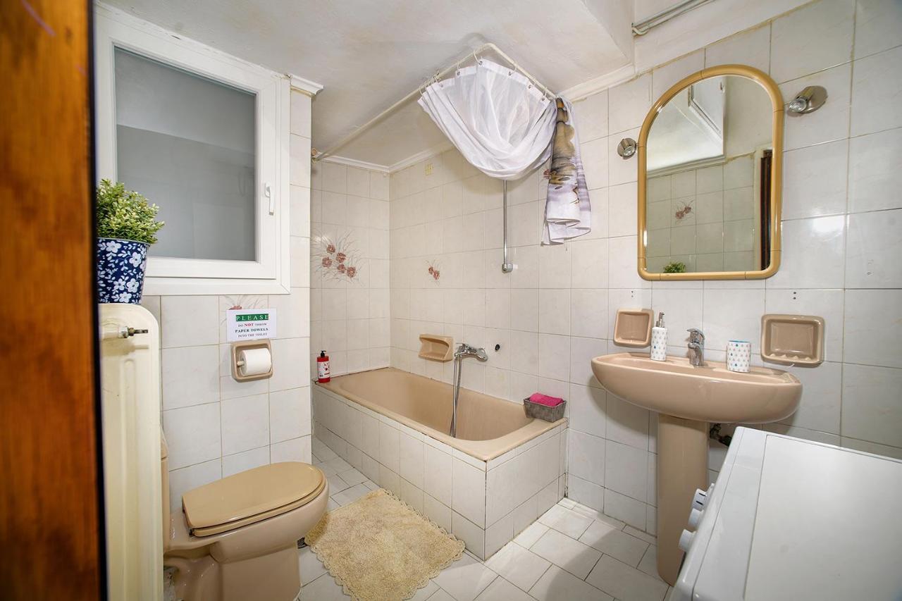 אתונה Acropolis Lovely Flat In Plaka מראה חיצוני תמונה